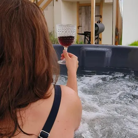 Duzy Dom Nad Morzem - Toskanski Zakatek Bedzino