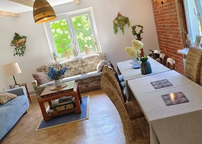 Дом отдыха Duzy Dom Nad Morzem - Toskanski Zakatek